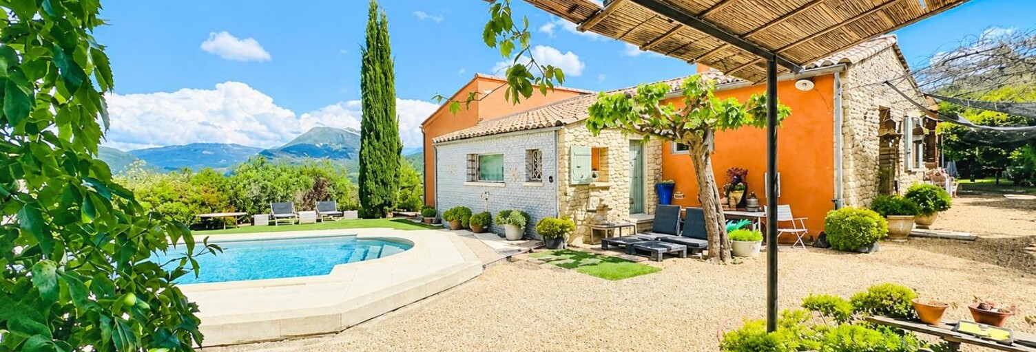 Maison 5 Pièces 192 m² à vendre à Entrechaux (84340)