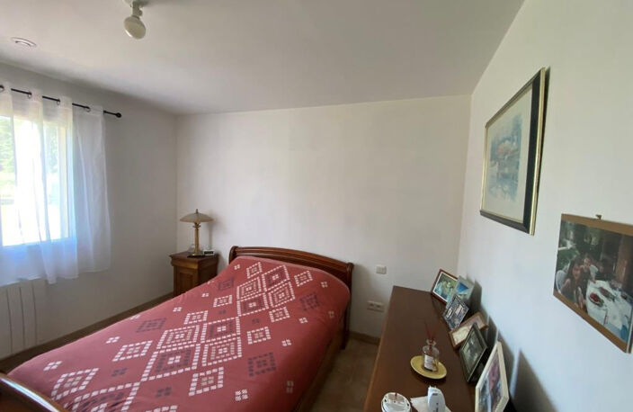 SAINT-SAVIN MAISON DE PLAIN PIED AVEC STUDIO — photo 5
