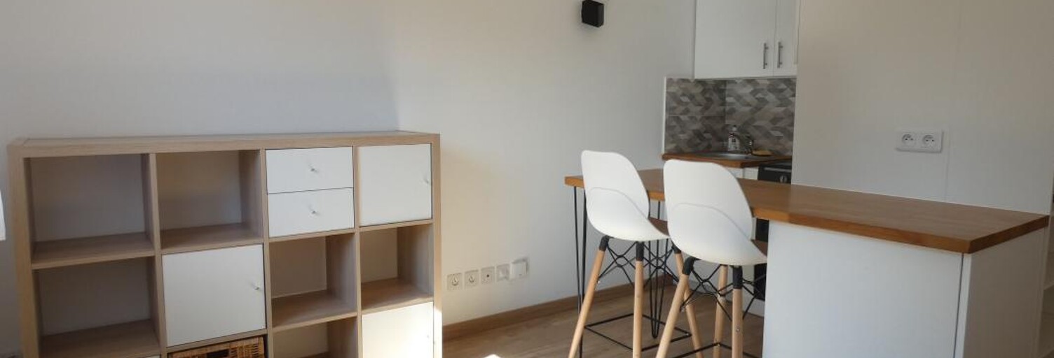 Appartement 1 Pièce 20 m² à louer à Saint-Genis-Laval (69230)