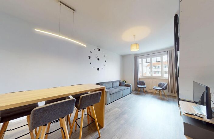 Appartement duplex Lyon 3 pièce(s) 71,96m2 dont 54,10 carrez en dernier étage — photo 3