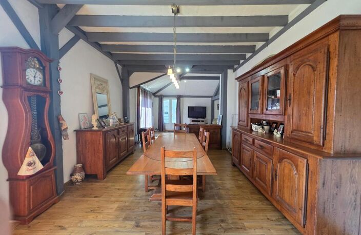   Maison de Caractère - Hyper Centre de Brocas - 6 chambres - 170 m² — photo 3