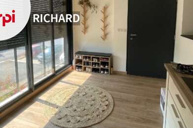 Appartement 3 pièces 1107 €