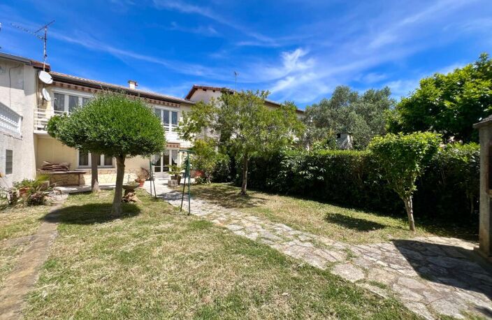 MAISON T5/6 150 M2 JARDIN ET GARAGE — photo 3