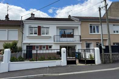 Maison 5 pièces 1200 €