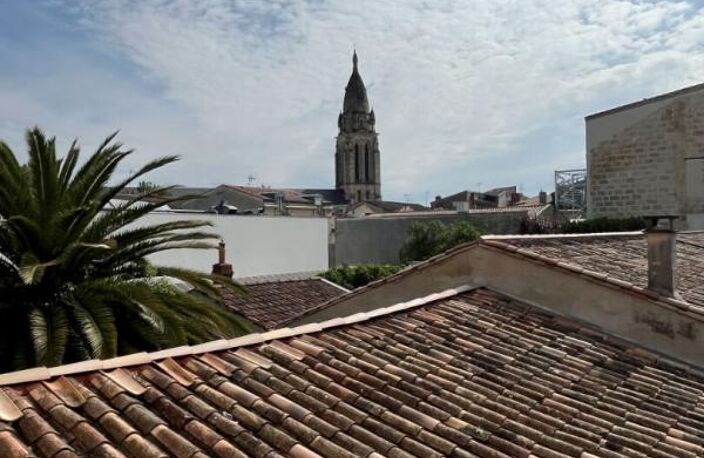 BORDEAUX BASTIDE APPARTEMENT RENOVE 46 M2 BALCON — photo 3