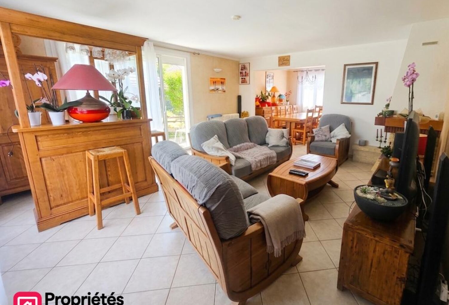 Maison  6 Pièces Roissy En Brie (77680) — photo 1