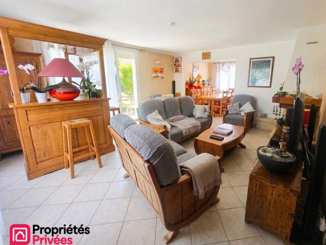 Maison  6 Pièces Roissy En Brie (77680) — photo du bien