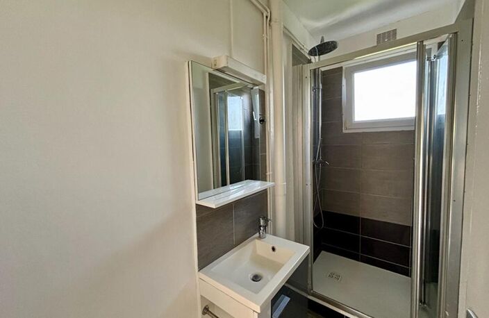 Appartement Nevers - Balcon - Parking - 2 chambres — photo 5