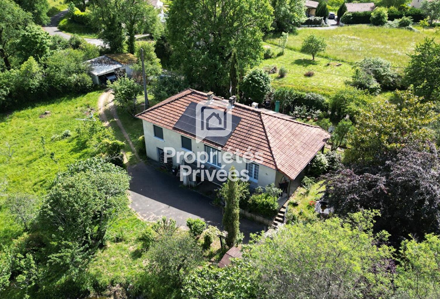 NOUVEAUTÉ  ! Saint-Pardoux-la-Rivière : Pavillon de 133 m² sur un parc de 3 609 m² — photo 1