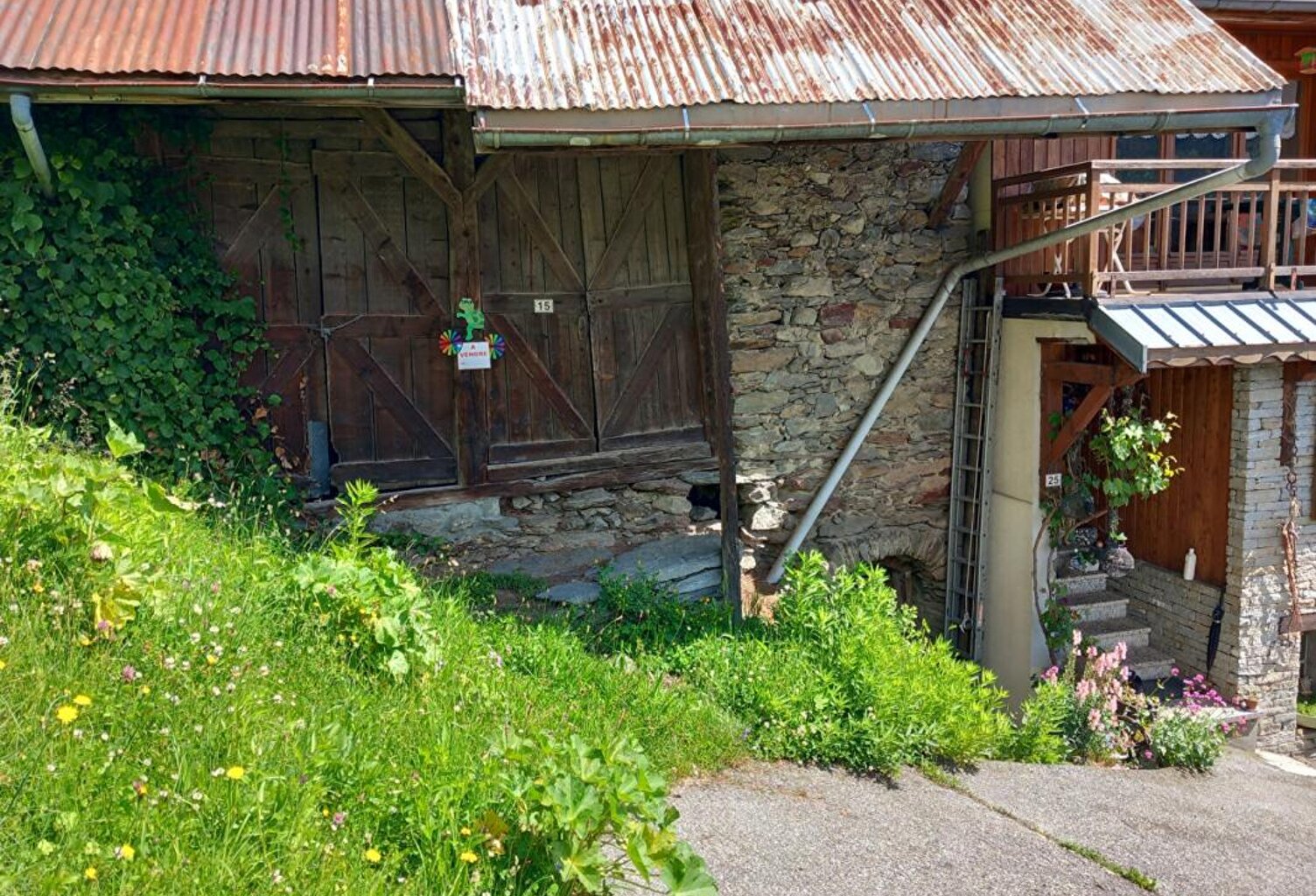 Grange Bonneval 38 m² & 127 m² — photo 1