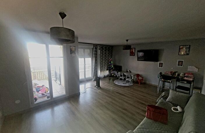 Appartement Le Bourget 3 pièce(s) 65 m2 — photo 2