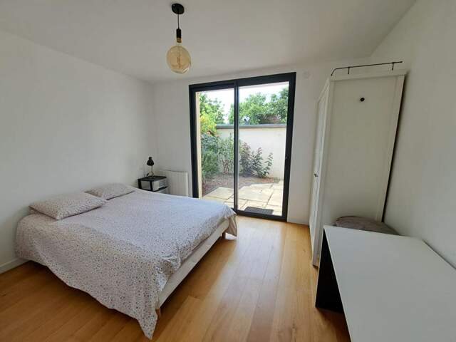 Maison familiale lumineuse avec jardin et garage -  Angers Saint-Léonard ? 192 m² — photo du bien
