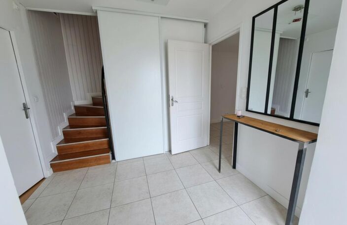 Maison familiale lumineuse avec jardin et garage -  Angers Saint-Léonard ? 192 m² — photo 3