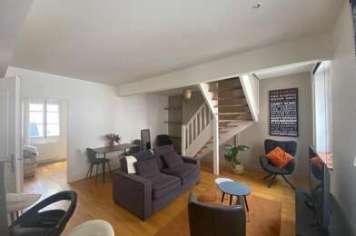 Appartement 3 pièces 1090 €