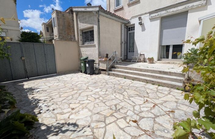 Bordeaux St Genès - Maison 9 pièces 227m² avec extérieur — photo 2