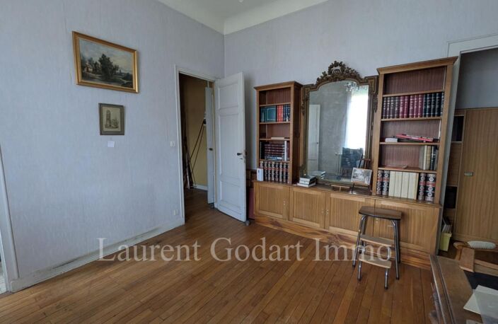 Bordeaux St Genès - Maison 9 pièces 227m² avec extérieur — photo 5