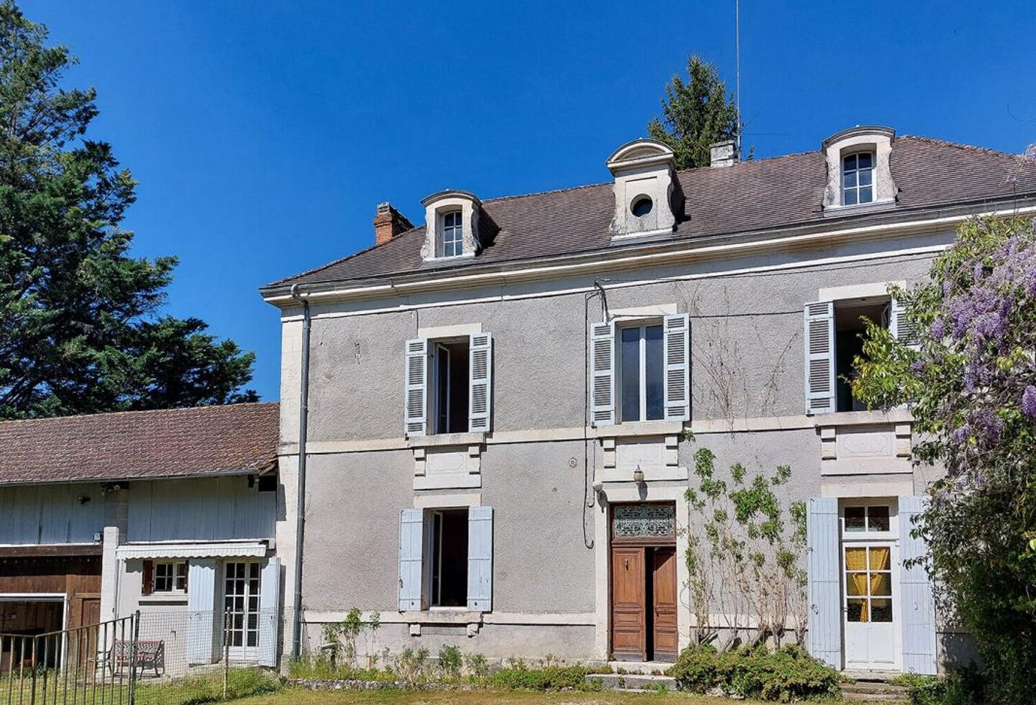 Maison  individuelle 7 pièce(s) 176 m2 + dépendances — photo 1