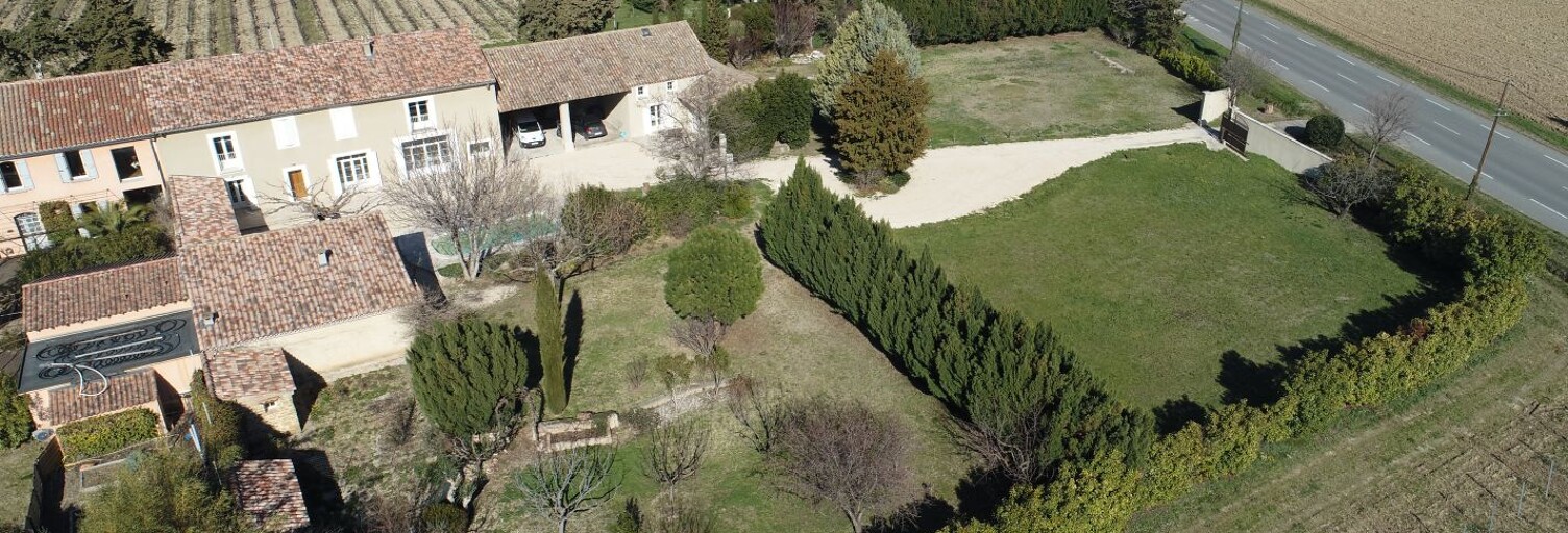 Maison 10 Pièces 450 m² à vendre à Jonquières (84150)