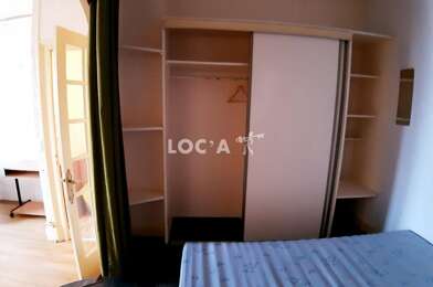 Appartement 3 pièces 860 €