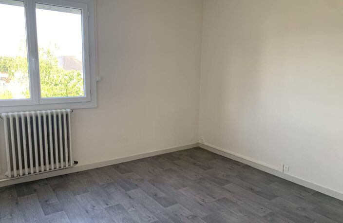 Vente maison 4 pièces 80 m² Montbazon (37250) — photo 4
