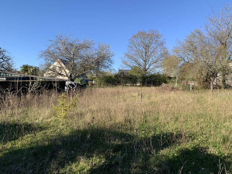 Terrain à construire  170 m²  — photo 1