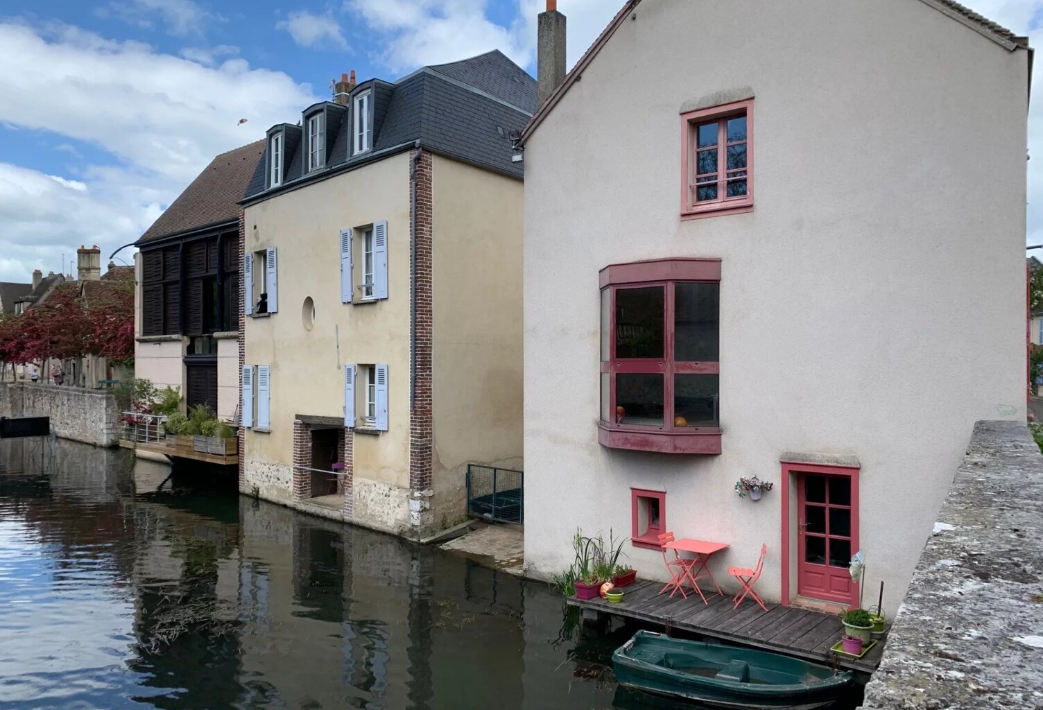 CHARTRES – Charmant 2 pièces meublé proche des bords de l’Eure — photo 1