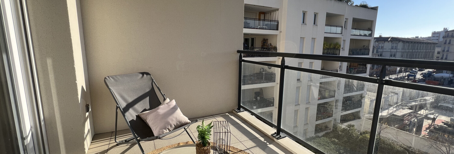 Appartement 2 Pièces 37 m² à louer à Marseille 2 (13002)