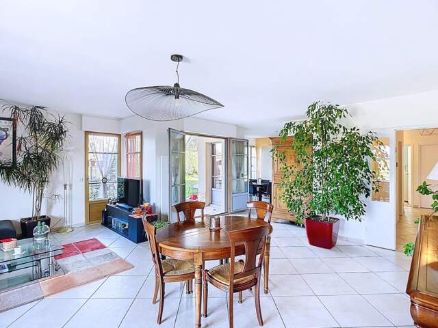 L’ESPRIT MAISON À ST-DIDIER : 136 M² et JARDIN DE 234 M² — photo du bien