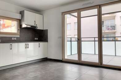 Appartement 2 pièces 819 €