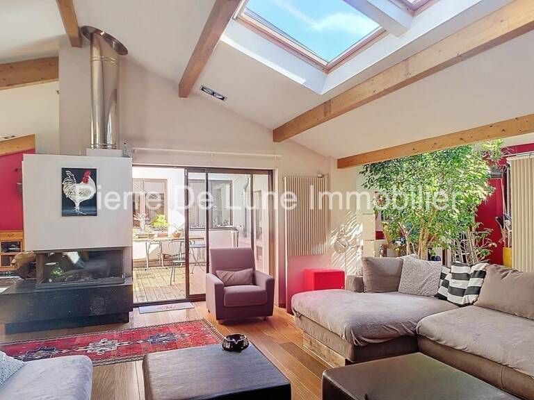 Maison de plain pied atypique de 205 m2 habitable avec patio — photo 1