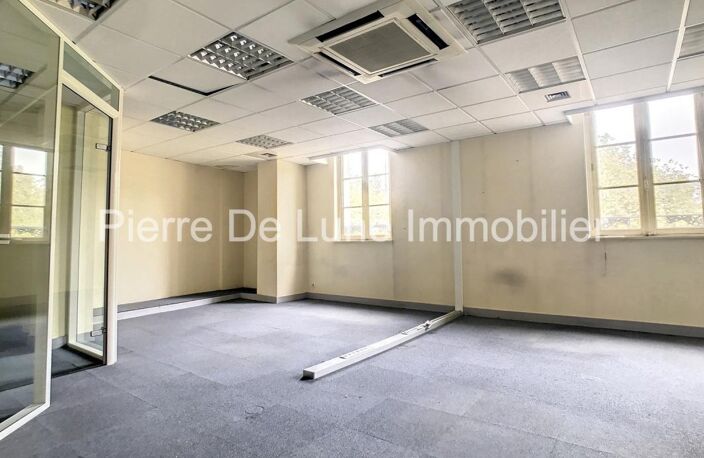 PERIGUEUX LOCAL A VENDRE 1.311m² — photo 4