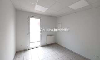 Bureau 4 Pièces 56 m² à louer à Val d'Oingt (69620)