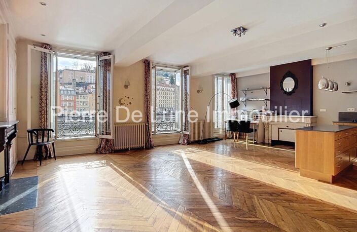 Vue Saône et Fourvière,  appartement 112 m²  Quai St-Vincent — photo 2