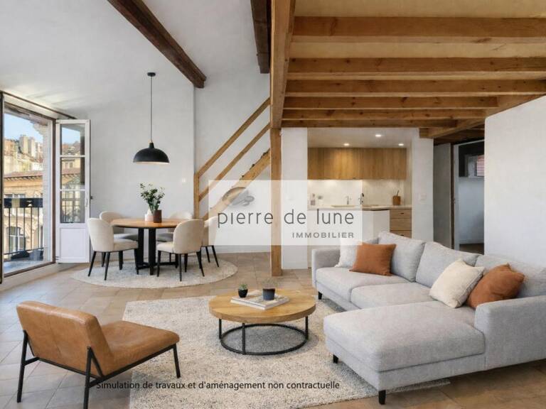 Opportunité rare ! Canut à rénover, balcon, vue dégagée, dernier étage — photo 1