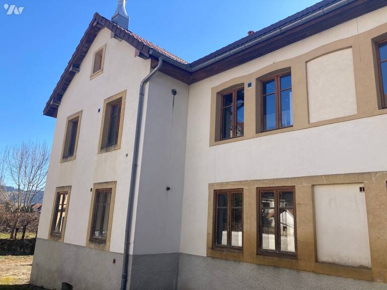 Immeuble   — photo 1