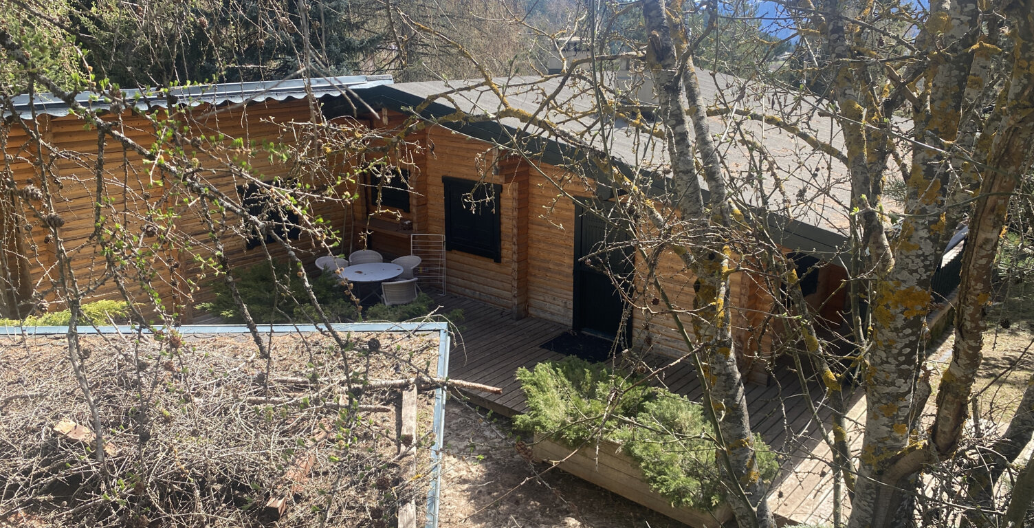CHALET EN RONDINS à BOLQUERE (66) — photo 1