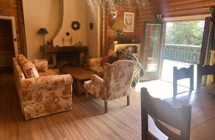 CHALET EN RONDINS à BOLQUERE (66) — photo 3