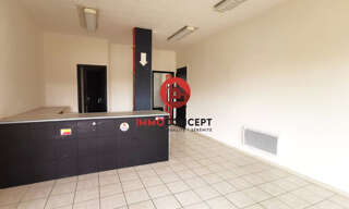 Commerce  45 m² à vendre à Laudun-l'Ardoise (30290)