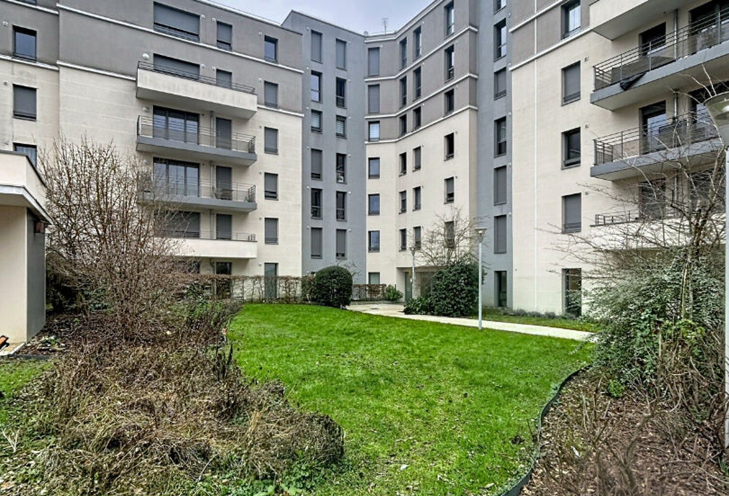 REIMS — photo 1
