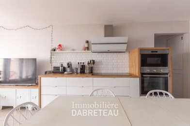 Appartement 4 pièces 530 €
