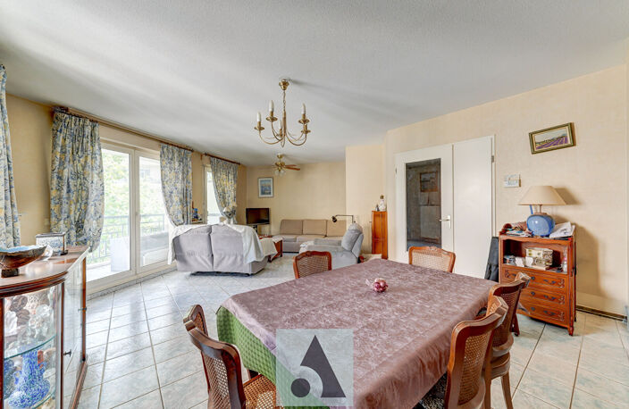 Appartement Lyon 8e - Monplaisir - T4 de 83m² — photo 3