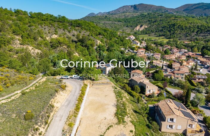 EXCLUSIVITÉ – DIGNE, TERRAIN D’EXCEPTION AVEC VUE DÉGAGÉE IMPRENABLE ! — photo 5