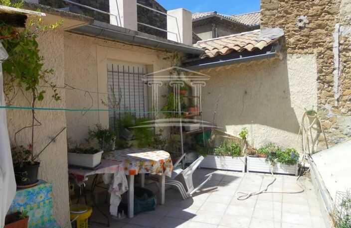 Immeuble — photo 2