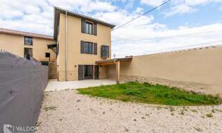Maison 8 Pièces 177 m² à vendre à Blacé (69460)