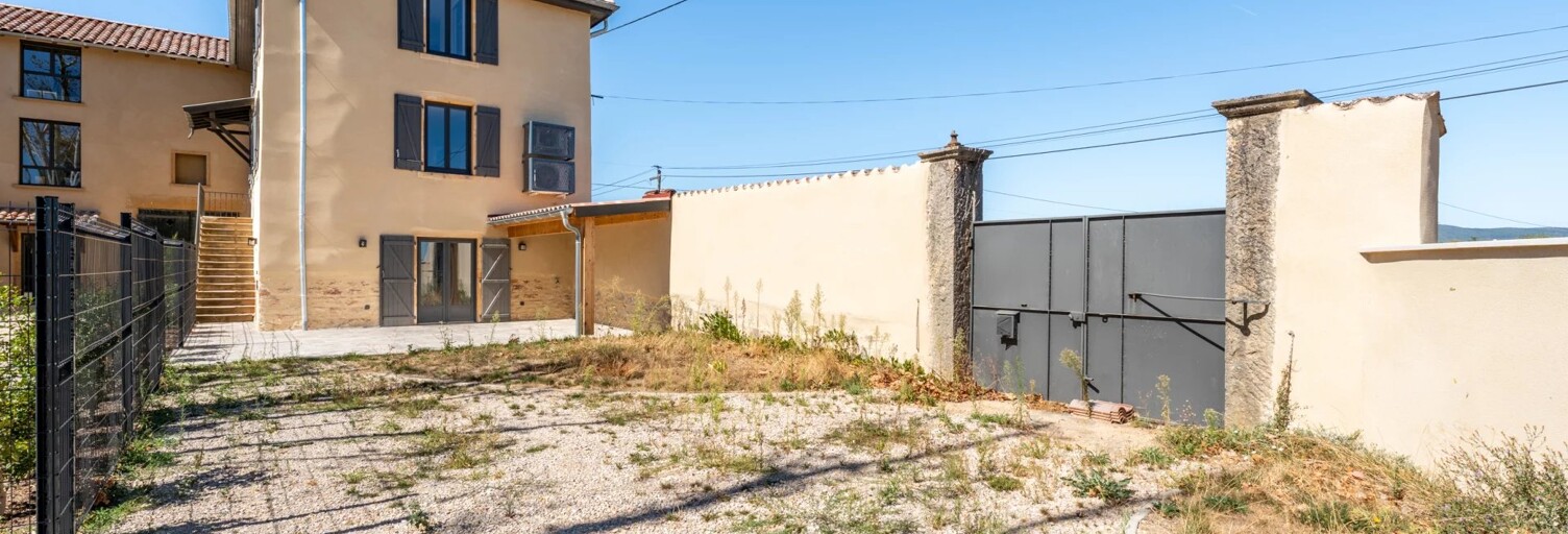 Maison 8 Pièces 177 m² à vendre à Blacé (69460)