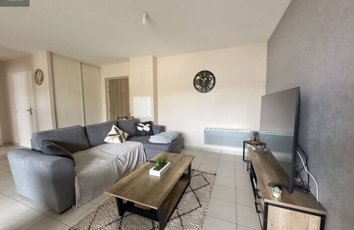 Appartement T2 extérieur, ascenseur, parking  — photo 4