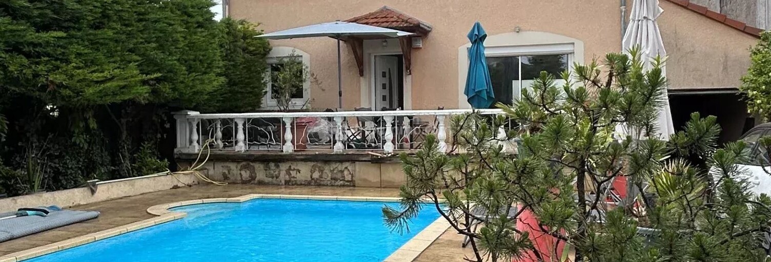 Maison 6 Pièces 172 m² à louer à Villeurbanne (69100)