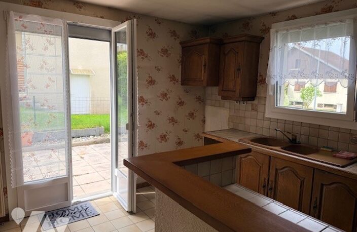 Vente maison 5 pièces 94 m² Montlebon (25500) — photo 4