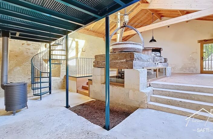 Moulin du XII? siècle entièrement restauré  Cœur du Médoc — photo 3