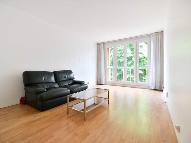 Appartement trois pièces très lumineux ! — photo du bien